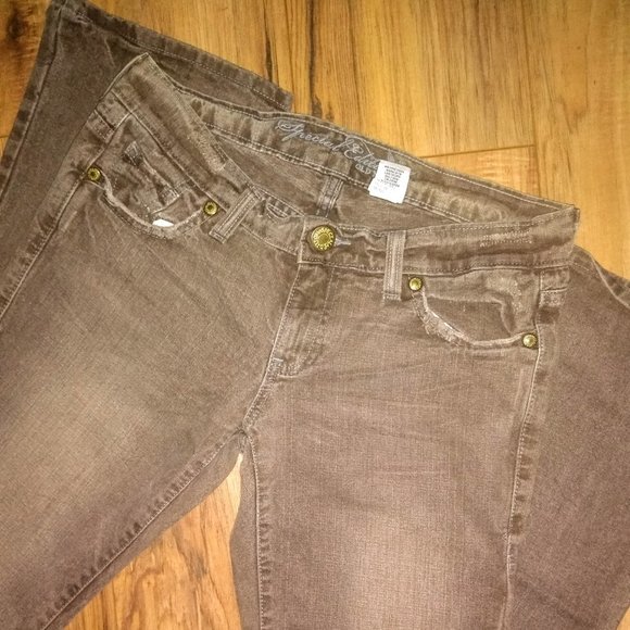 Old Navy Special Edition Boot Cut Jeans - Picture 2 of 5